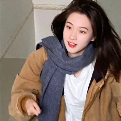 雨中的女人